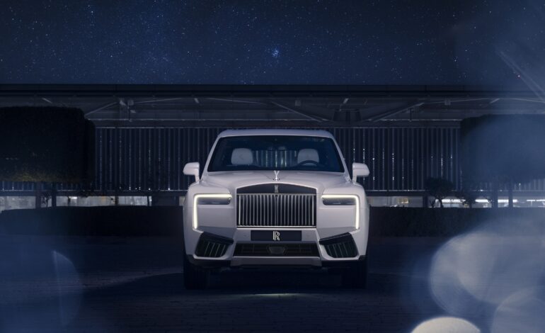 Rolls-Royce’dan uzayın dramasını kutlayan eşsiz tasarım; Cullinan Cosmos