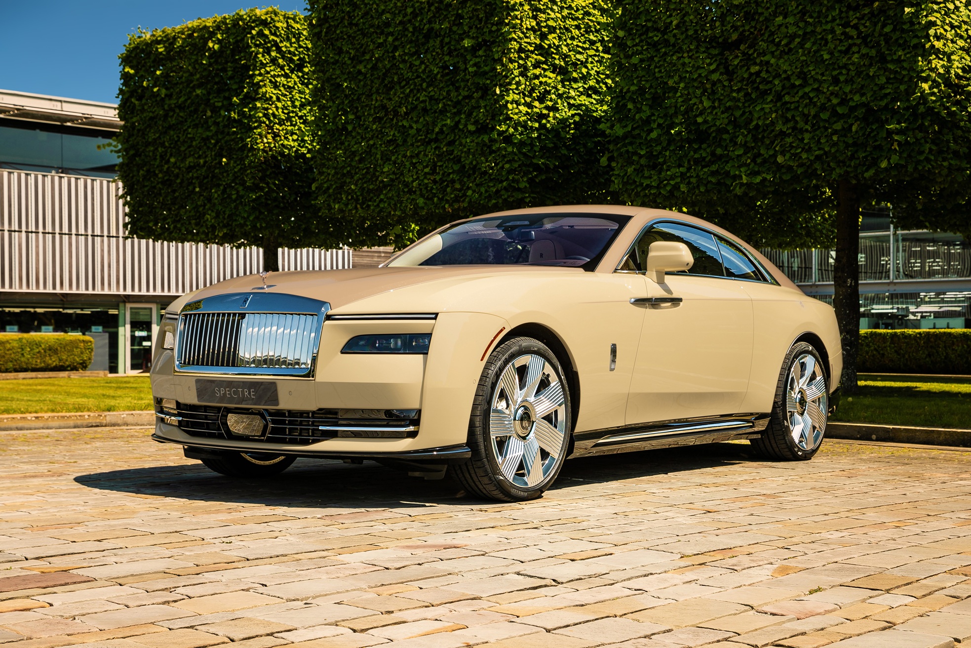 Rolls-Royce’dan duygusal bir yorum; Spectre Bailey