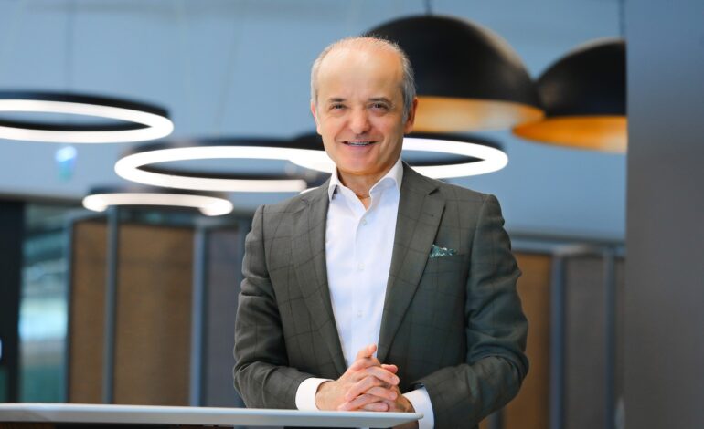 Siemens ve ENKA’dan Tuzla Veri Merkezi Projesi’nde dijital altyapı iş birliği