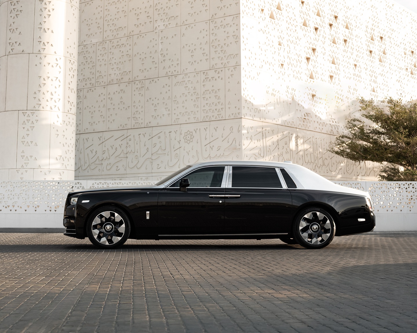 Bespoke’un yeni zirvesi: Phantom Arabesque