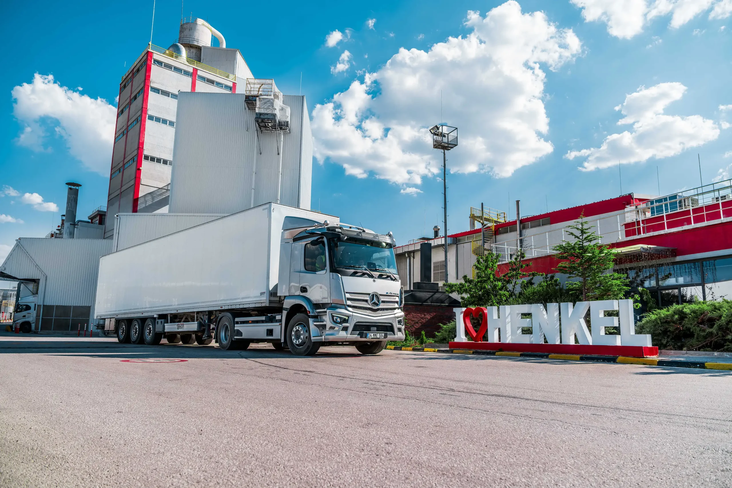 Türk Henkel, Tüketici Markaları Üretimini Ankara Fabrikası’nda Birleştirdi…